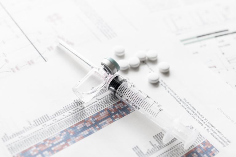 病気で街は崩壊するみなとみらいを陰で守る内科医の死闘と知られざる安心神話